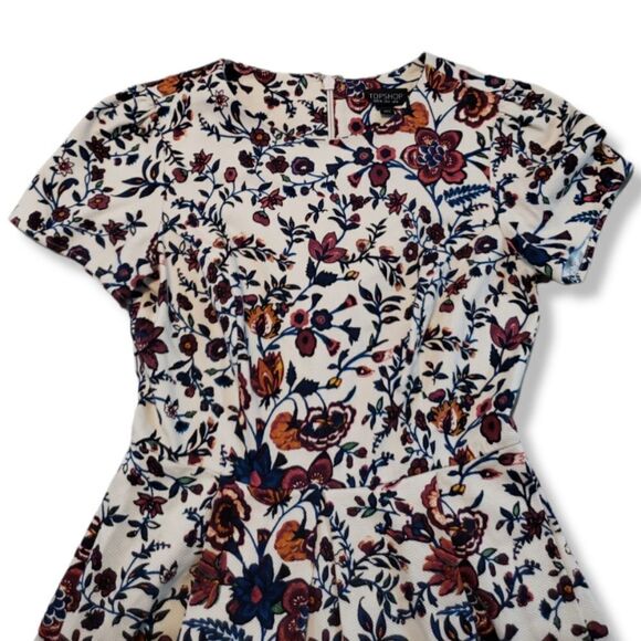 Topshop Dress Size 4 Flowers Floral Fit And Flare Pleated Beautiful Colorful - Picture 3 of 5